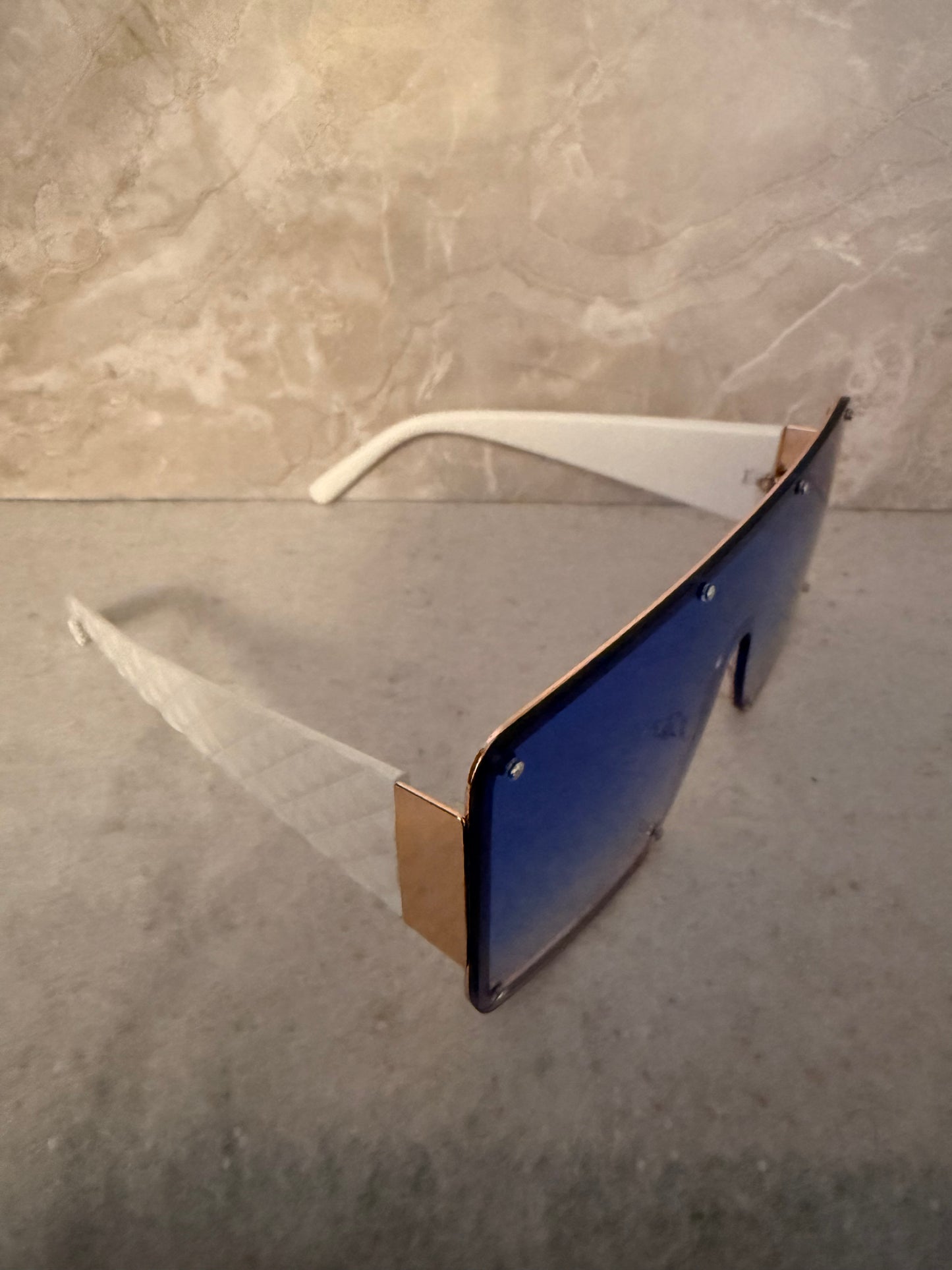 Fashion glasses