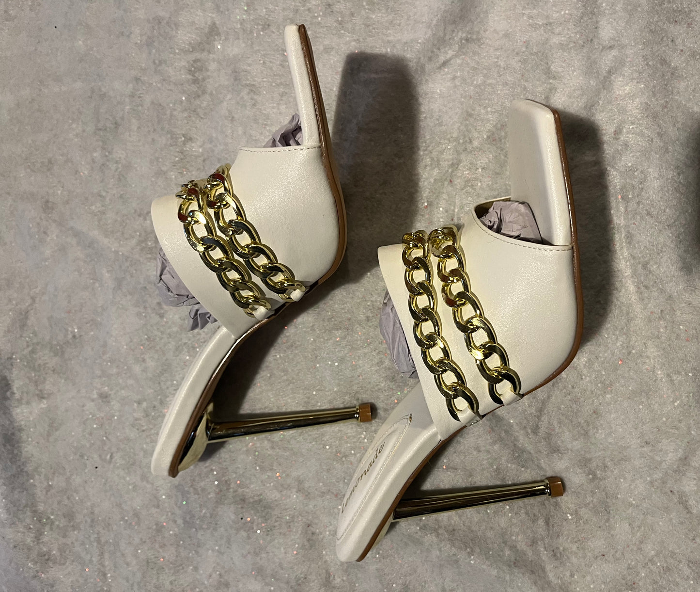 Shoe