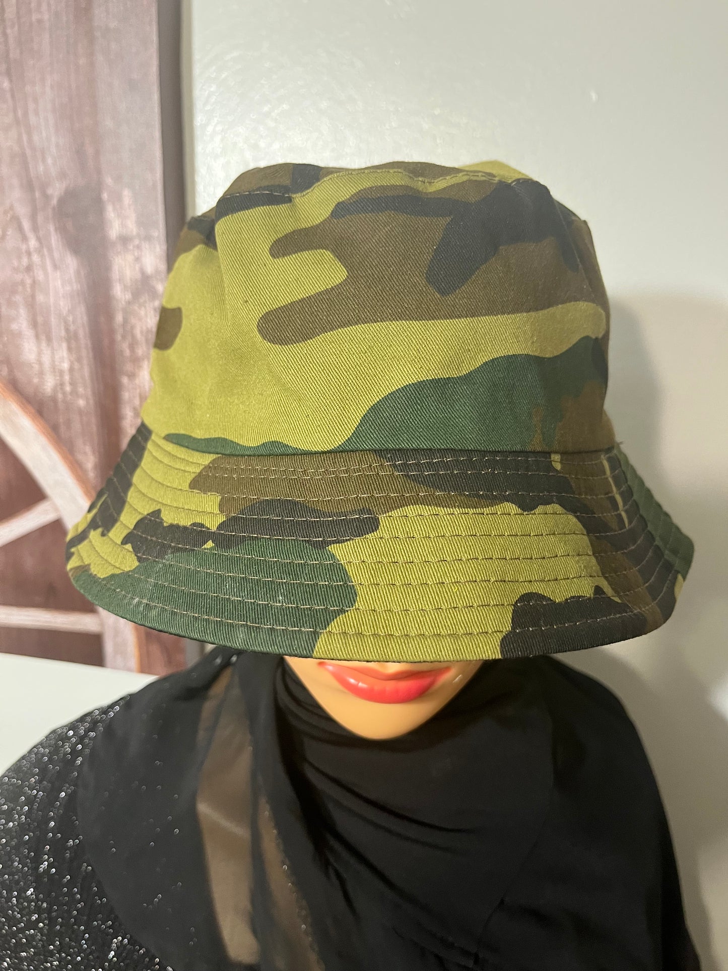 Hat Bucket hat