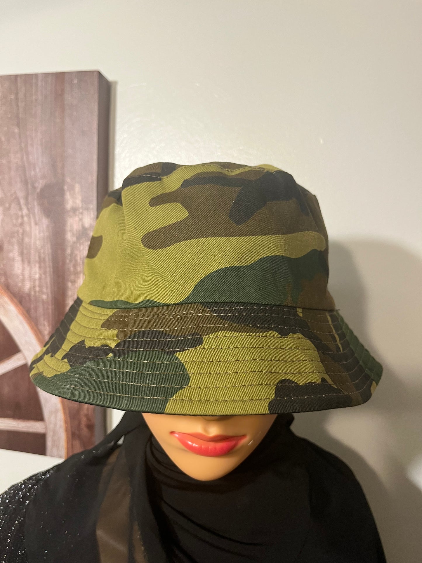 Hat Bucket hat