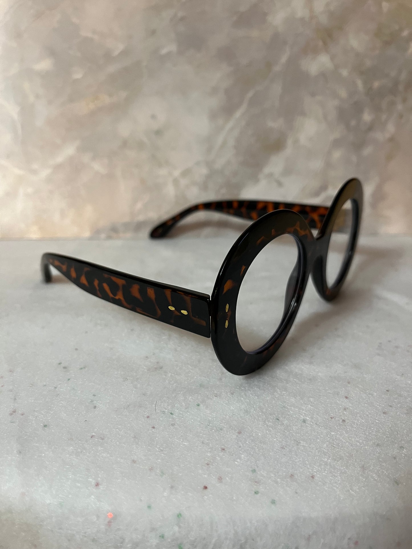 Fashion glasses